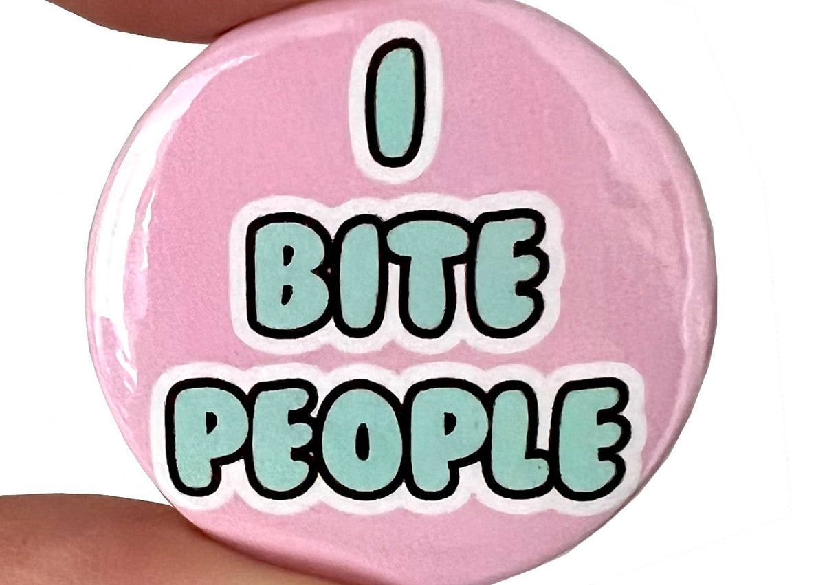 Button "I Bite People" | Bite Your Granny