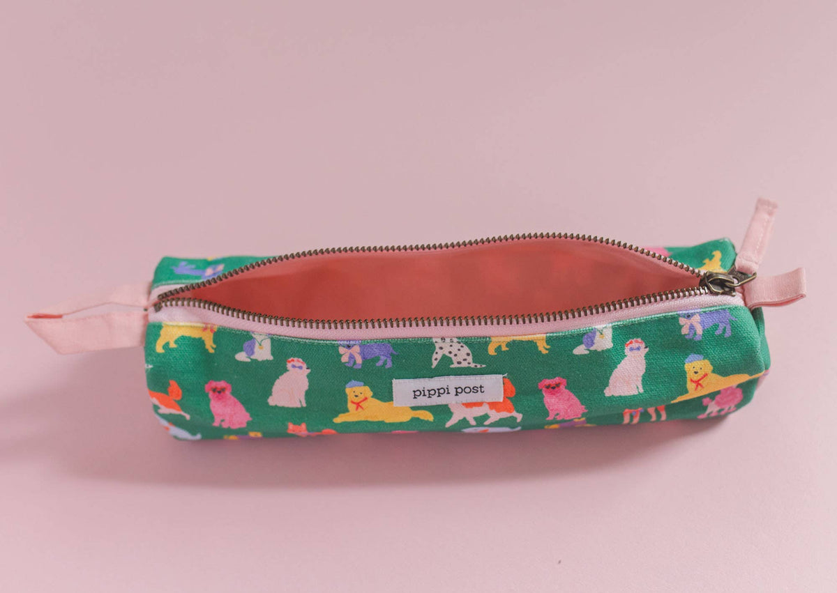 Pennenetui "Dapper Dogs" | Pippi Post