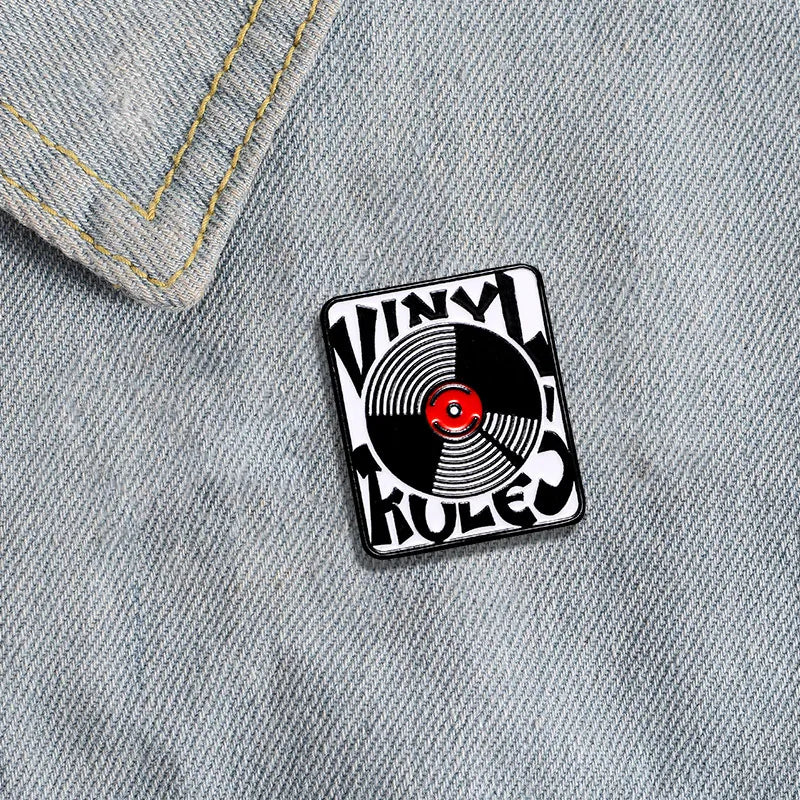 Pin "Vinyl Rules" Sfeer